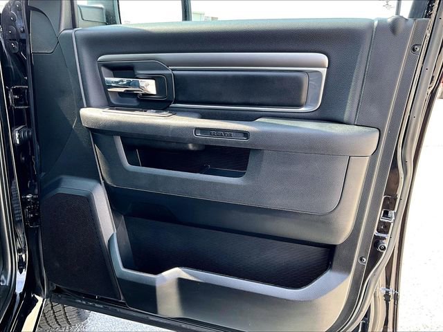 Used 2022 RAM 1500 Classic Warlock image 12