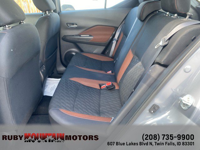 Used 2023 Nissan Kicks SR w/ Interior Electronics Package FWD image 22