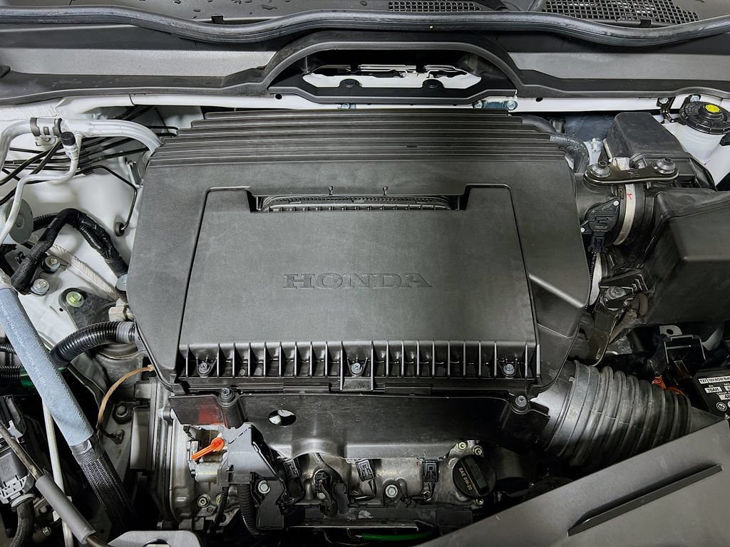 Used 2025 Honda Pilot Black Edition image 28