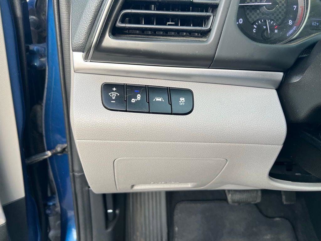 Used 2020 Hyundai Elantra SEL w/ Cargo Package (C1) image 41