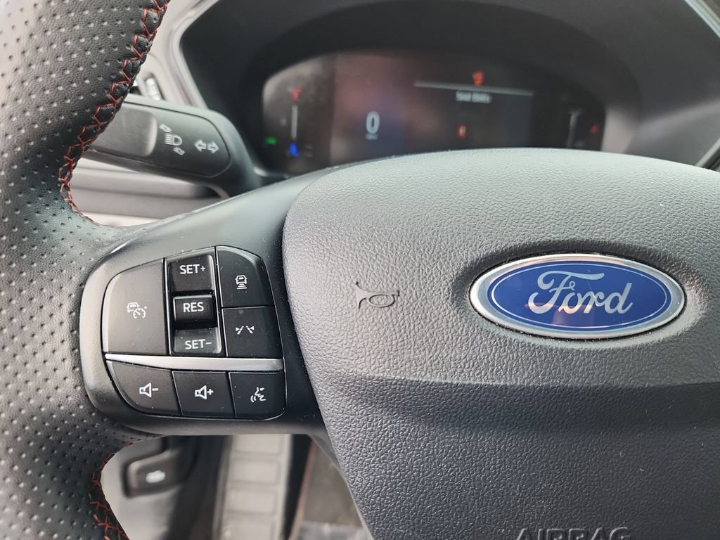 Used 2023 Ford Escape ST-Line w/ Tech Pack #1 FWD image 19