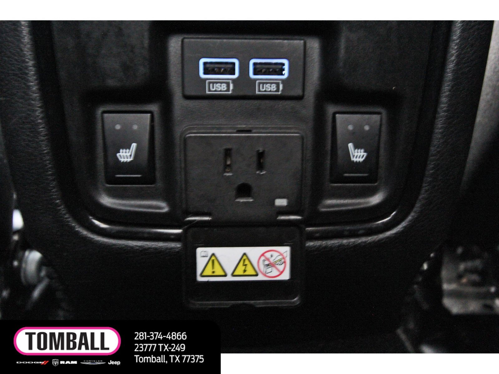 Used 2023 Dodge Durango R/T RWD image 12