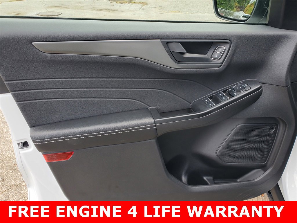 Used 2025 Ford Escape Active image 7