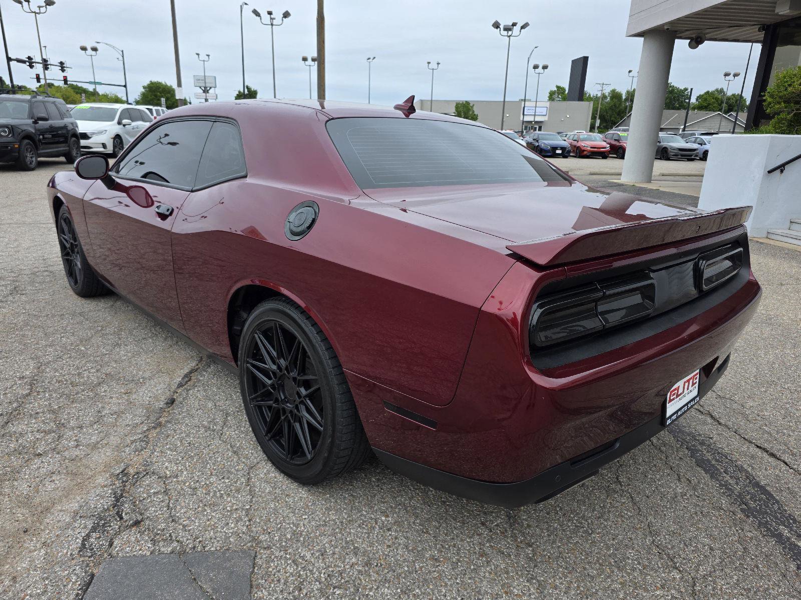 Used 2021 Dodge Challenger GT w/ Plus Package RWD image 7