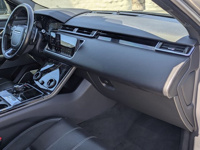 Used 2018 Land Rover Range Rover Velar R-Dynamic SE AWD/4WD image 23