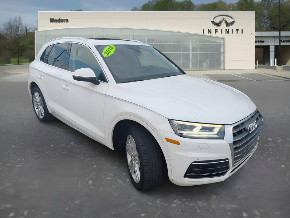 Used 2018 Audi Q5 2.0T Premium Plus w/ Premium Plus Package AWD/4WD image 2