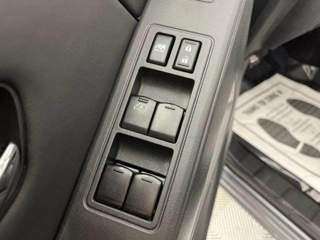 Used 2022 Nissan Frontier SV RWD image 31