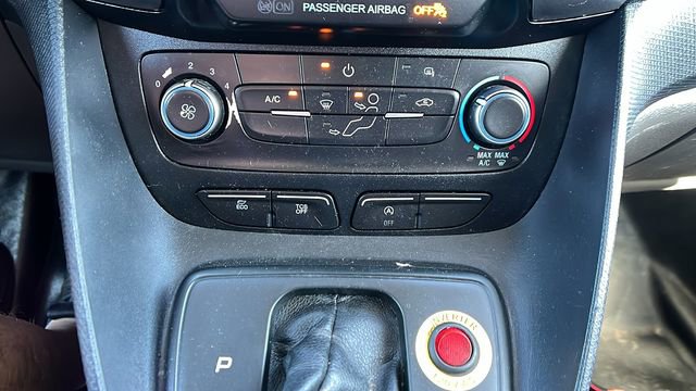 Used 2020 Ford Transit Connect XL image 25