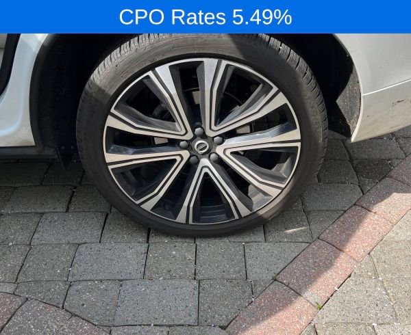 Used 2023 Volvo XC60 B5 Ultimate w/ Climate Package AWD/4WD image 24