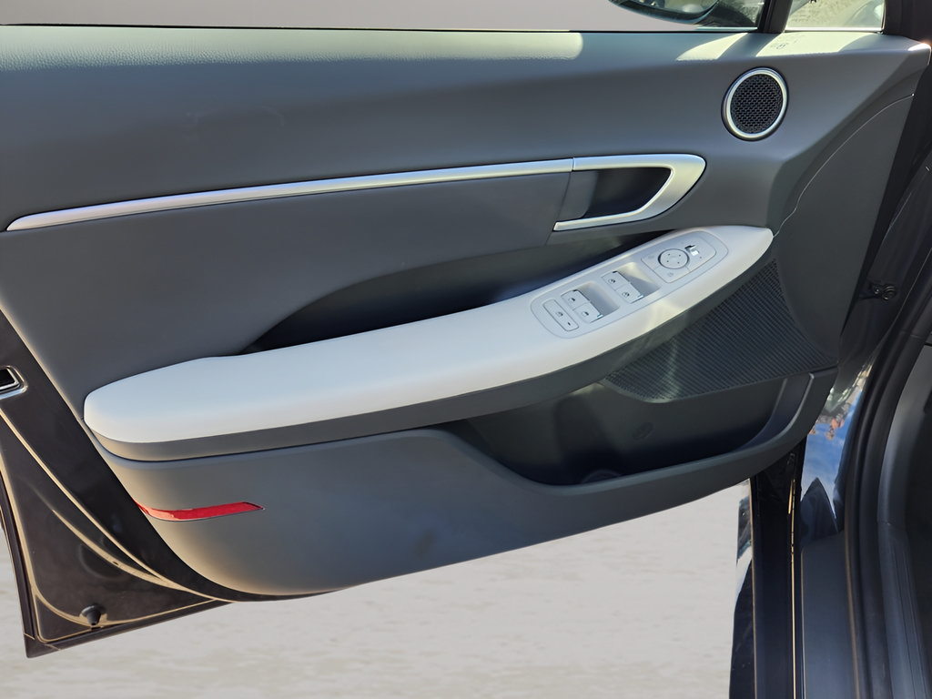 New 2026 Hyundai Sonata SEL AWD/4WD image 12