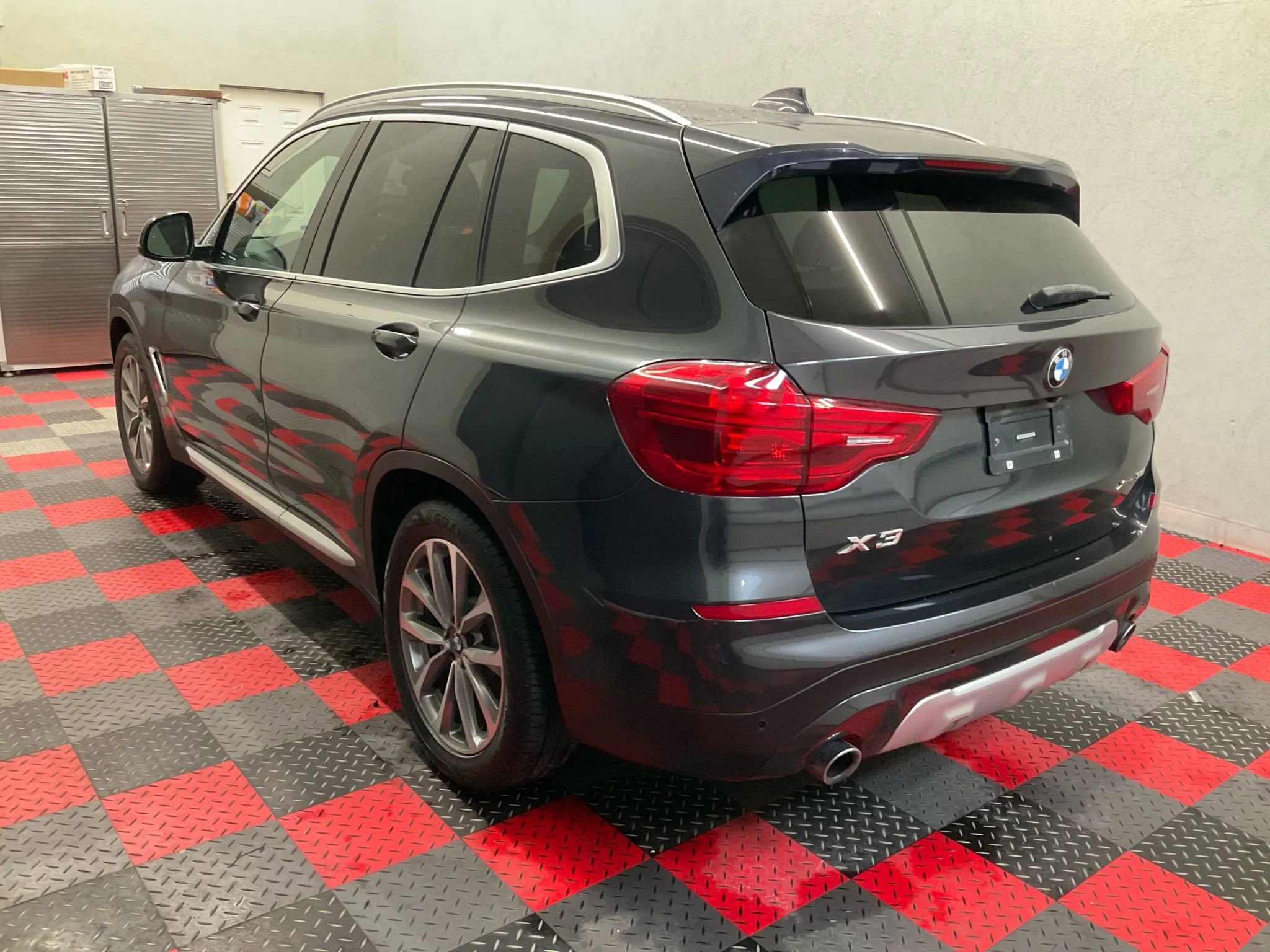 Used 2019 BMW X3 xDrive30i w/ Driving Assistance Package image 4