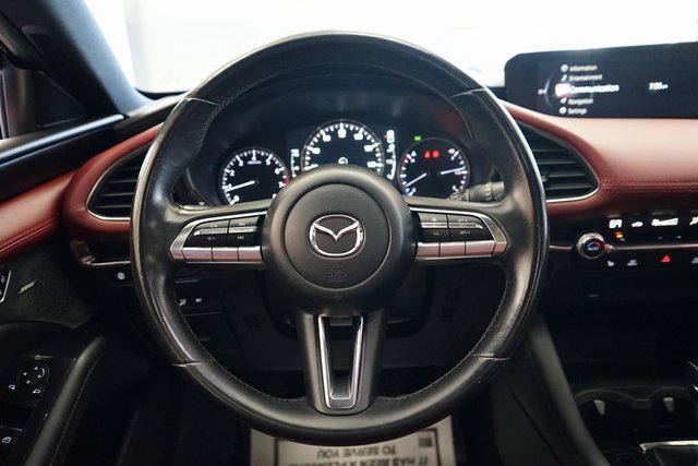 Used 2020 MAZDA MAZDA3 Hatchback w/ Premium Package image 30