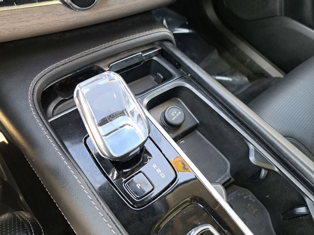 Used 2023 Volvo XC90 T8 Ultimate w/ Protection Package Premier AWD/4WD image 14