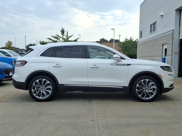 Used 2022 Lincoln Nautilus Reserve AWD/4WD image 4
