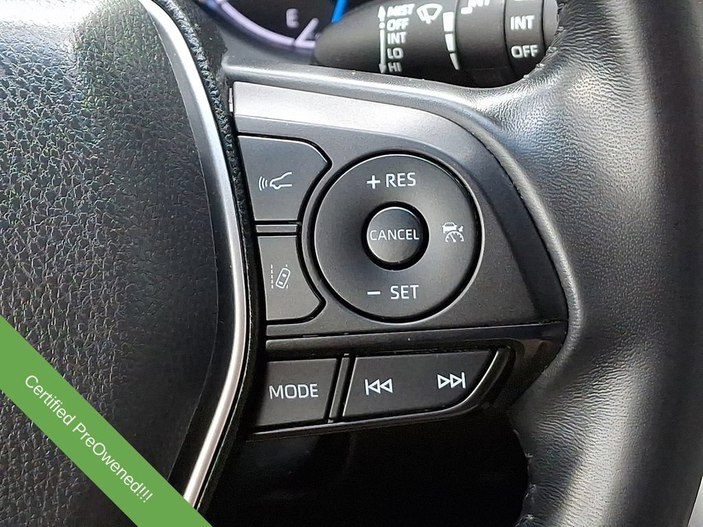 Used 2022 Toyota Venza LE AWD/4WD image 22