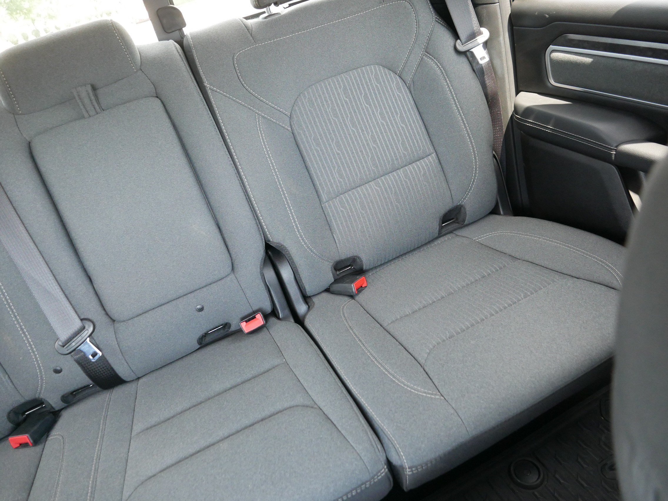 Used 2022 RAM 1500 Big Horn AWD/4WD image 14