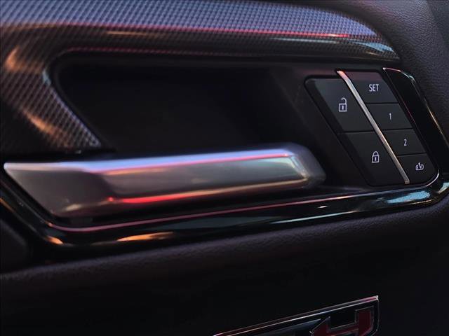 Used 2023 GMC Sierra 1500 AT4 w/ AT4 Premium Package image 10