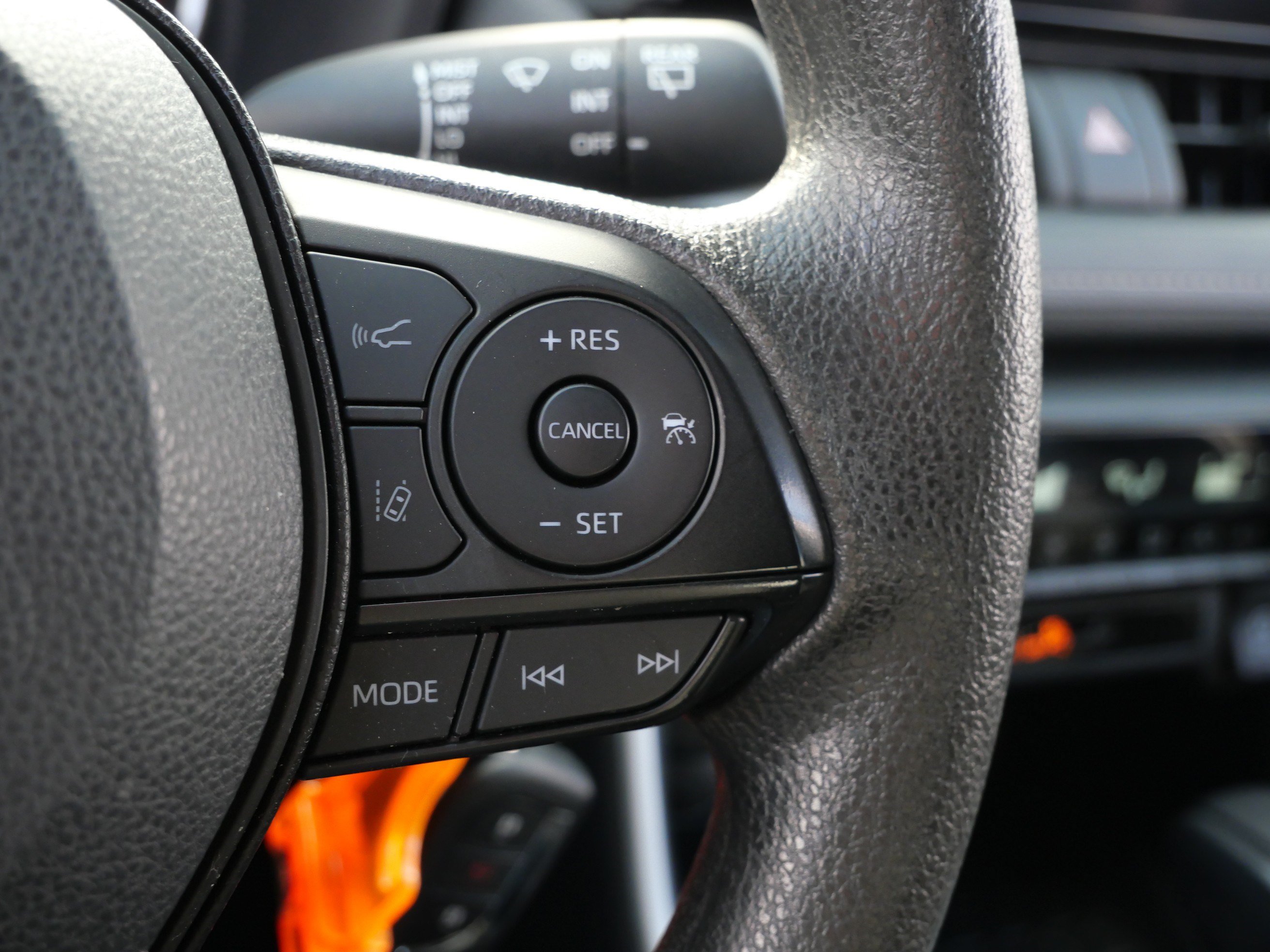 Certified 2025 Toyota RAV4 LE AWD/4WD image 24
