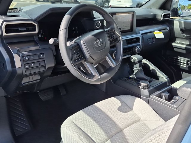 Used 2026 Toyota 4Runner SR5 AWD/4WD image 4