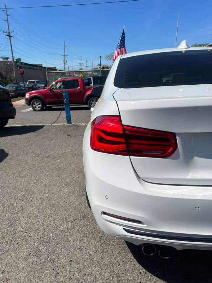 Used 2017 BMW 330i Sedan image 7