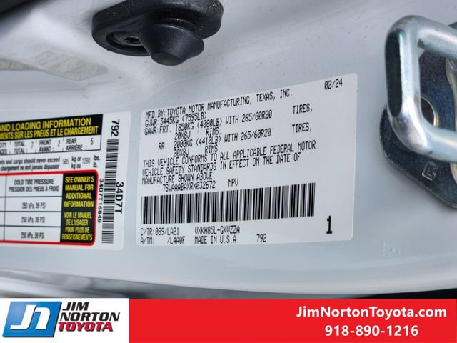 Used 2024 Toyota Sequoia Platinum image 34