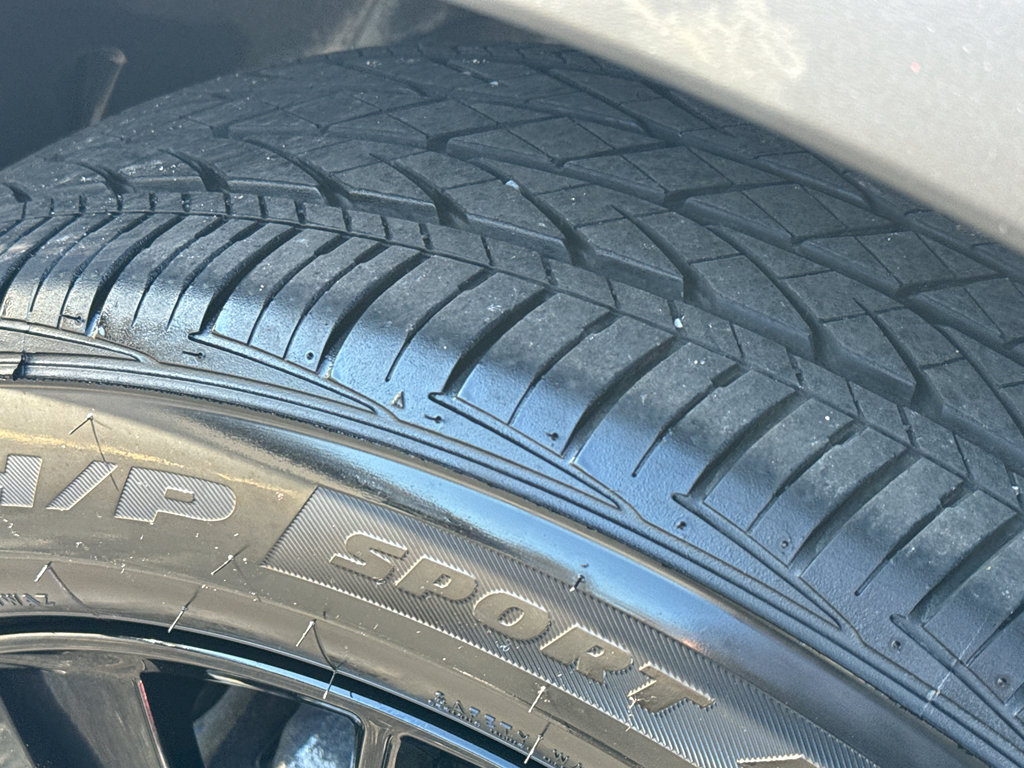 Certified 2024 Nissan Murano SV w/ SV Midnight Edition Package image 10