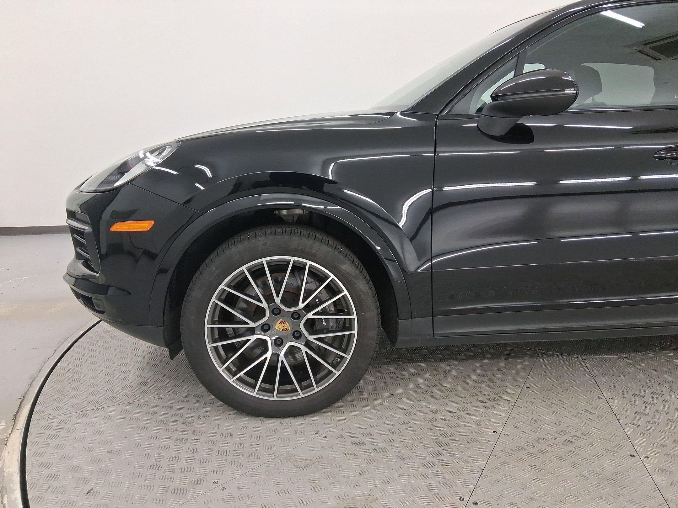 Used 2021 Porsche Cayenne image 11