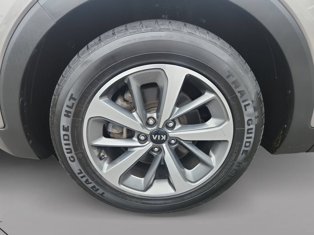 Used 2019 Kia Sorento EX AWD/4WD image 9