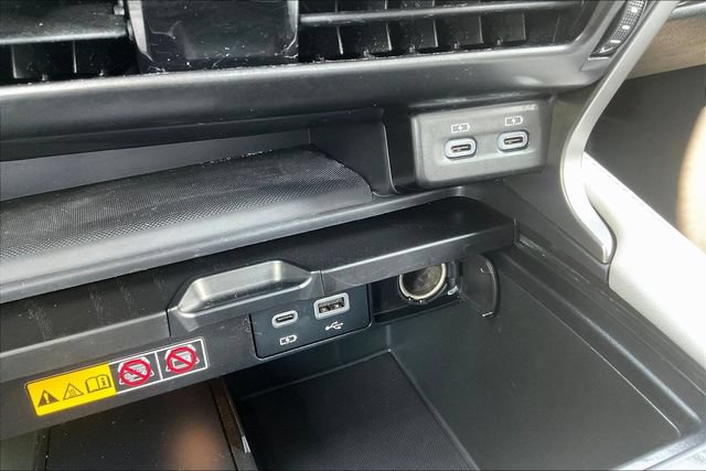 Certified 2024 Lexus RX 350 Premium w/ Accessory Package AWD/4WD image 16