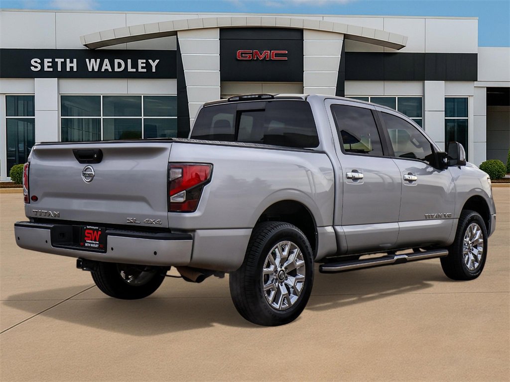 Used 2020 Nissan Titan SL w/ Moonroof Package image 7