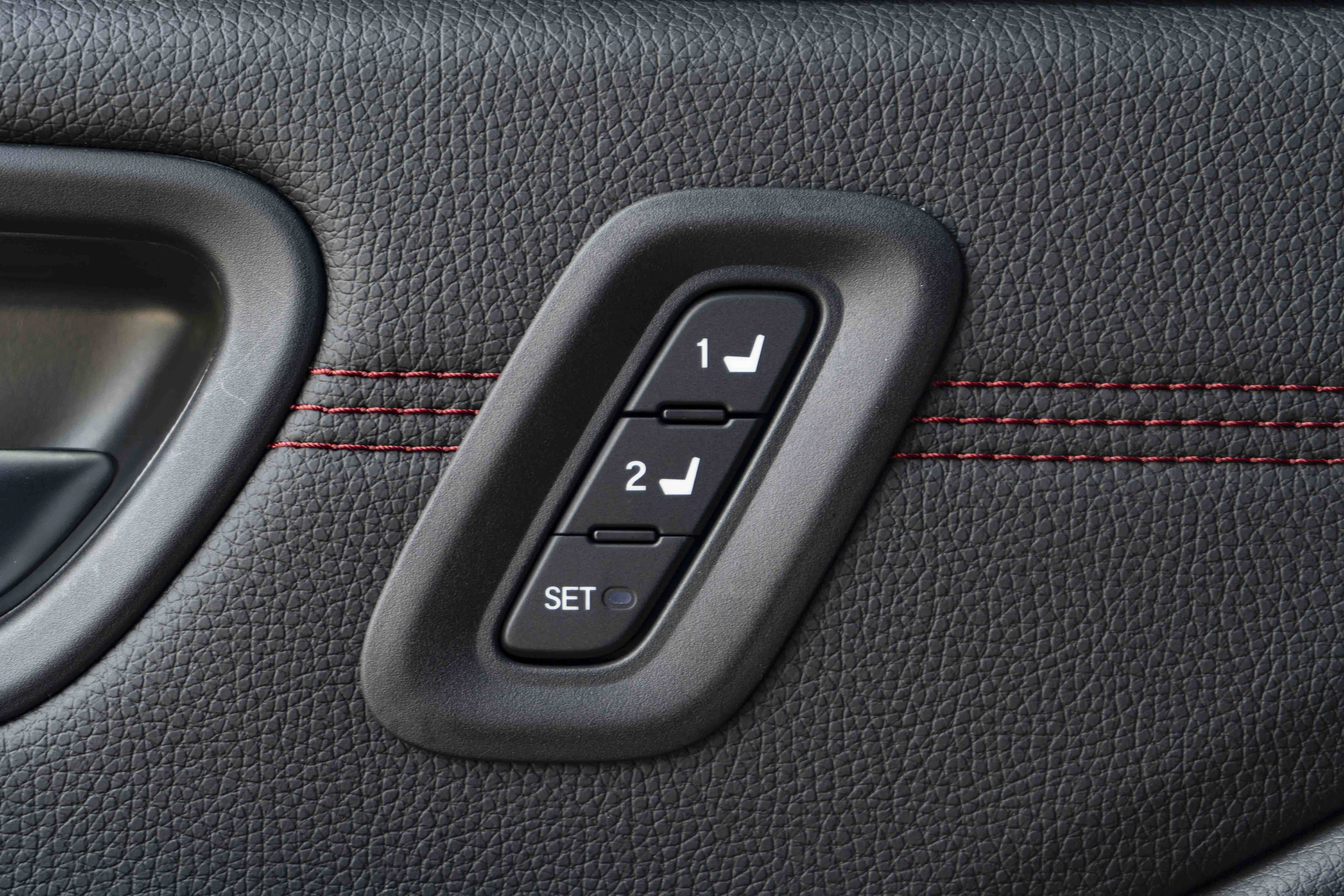 Used 2026 Honda Pilot Black Edition image 40