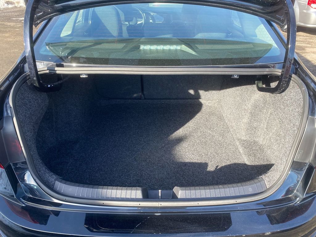 Used 2024 Volkswagen Jetta S image 25