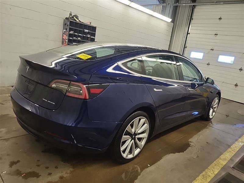 Used 2018 Tesla Model 3 Long Range image 6