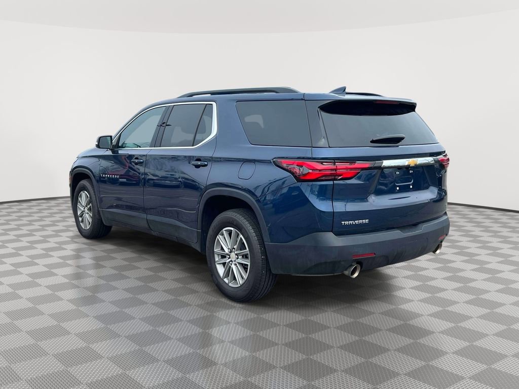 Used 2023 Chevrolet Traverse LT FWD image 7