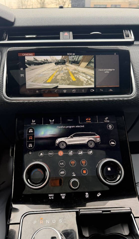 Used 2018 Land Rover Range Rover Velar R-Dynamic SE image 19