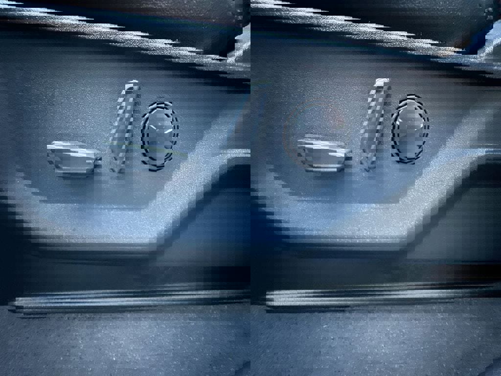 New 2025 Ford F350 Lariat w/ Lariat Ultimate Package image 14