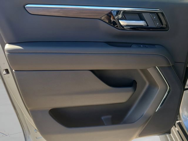 New 2026 Chevrolet Suburban LS w/ LPO, Dark Essentials Package image 18