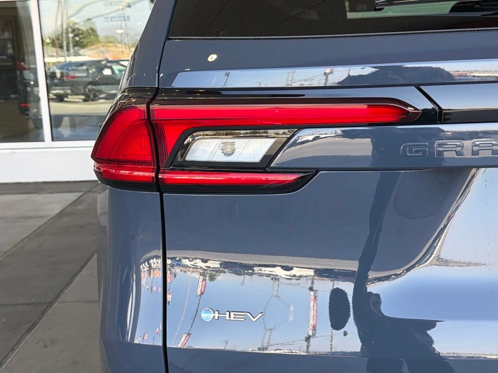 New 2026 Toyota Grand Highlander XLE FWD image 10