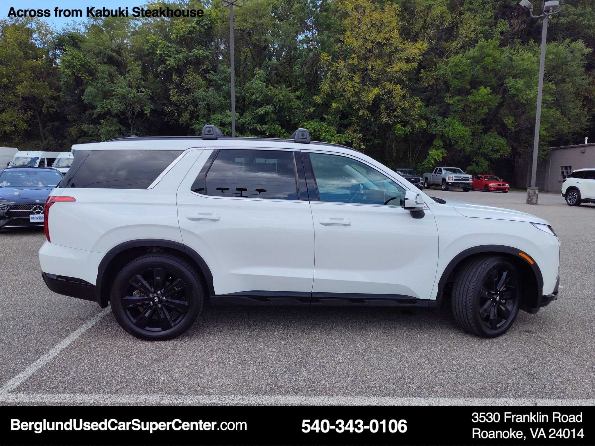 Used 2023 Hyundai Palisade XRT w/ Cargo Package AWD/4WD image 3