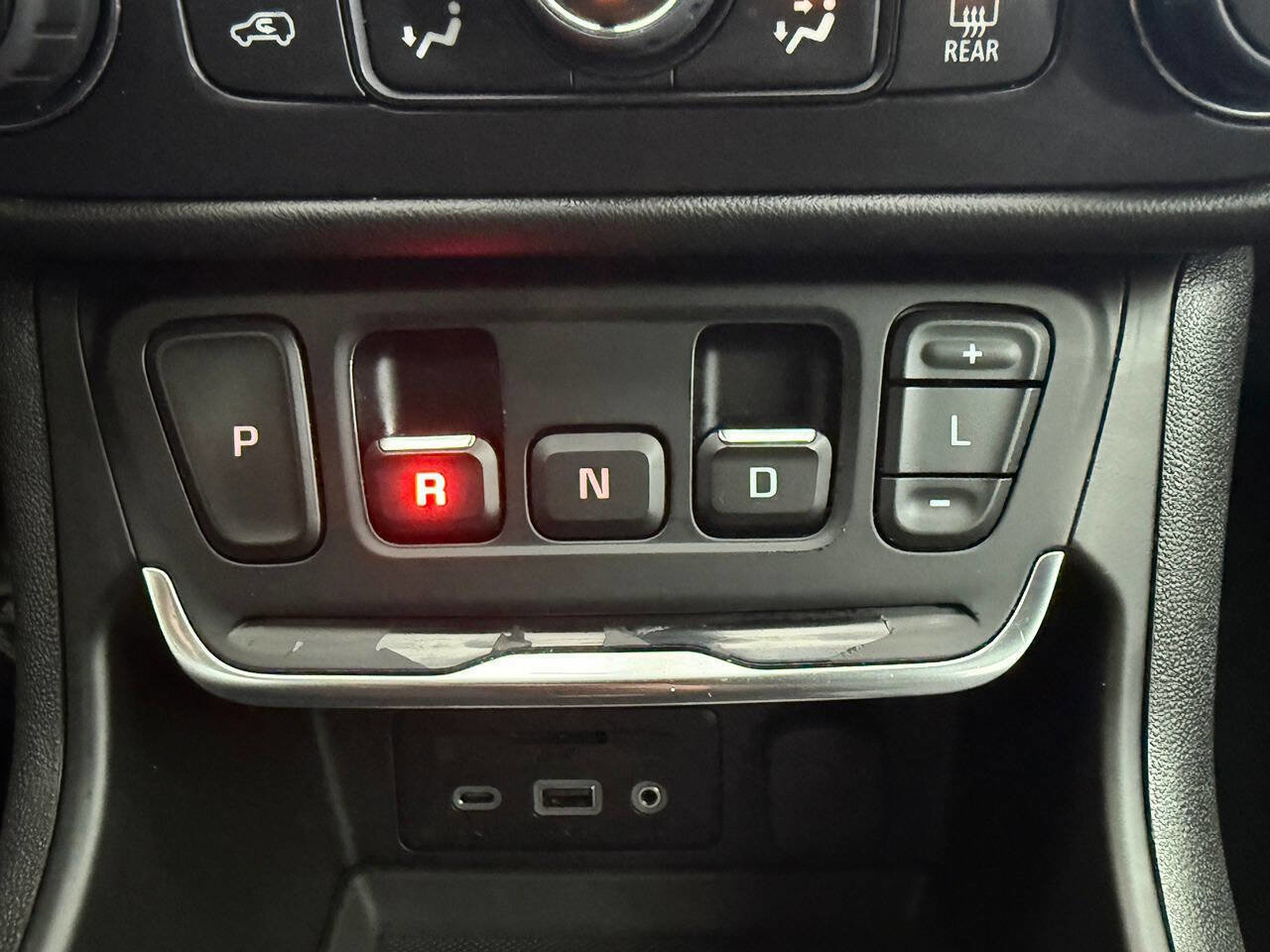 Used 2020 GMC Terrain SLT w/ Preferred Package image 19