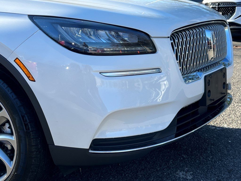 Used 2022 Lincoln Corsair AWD w/ Premium Package image 8