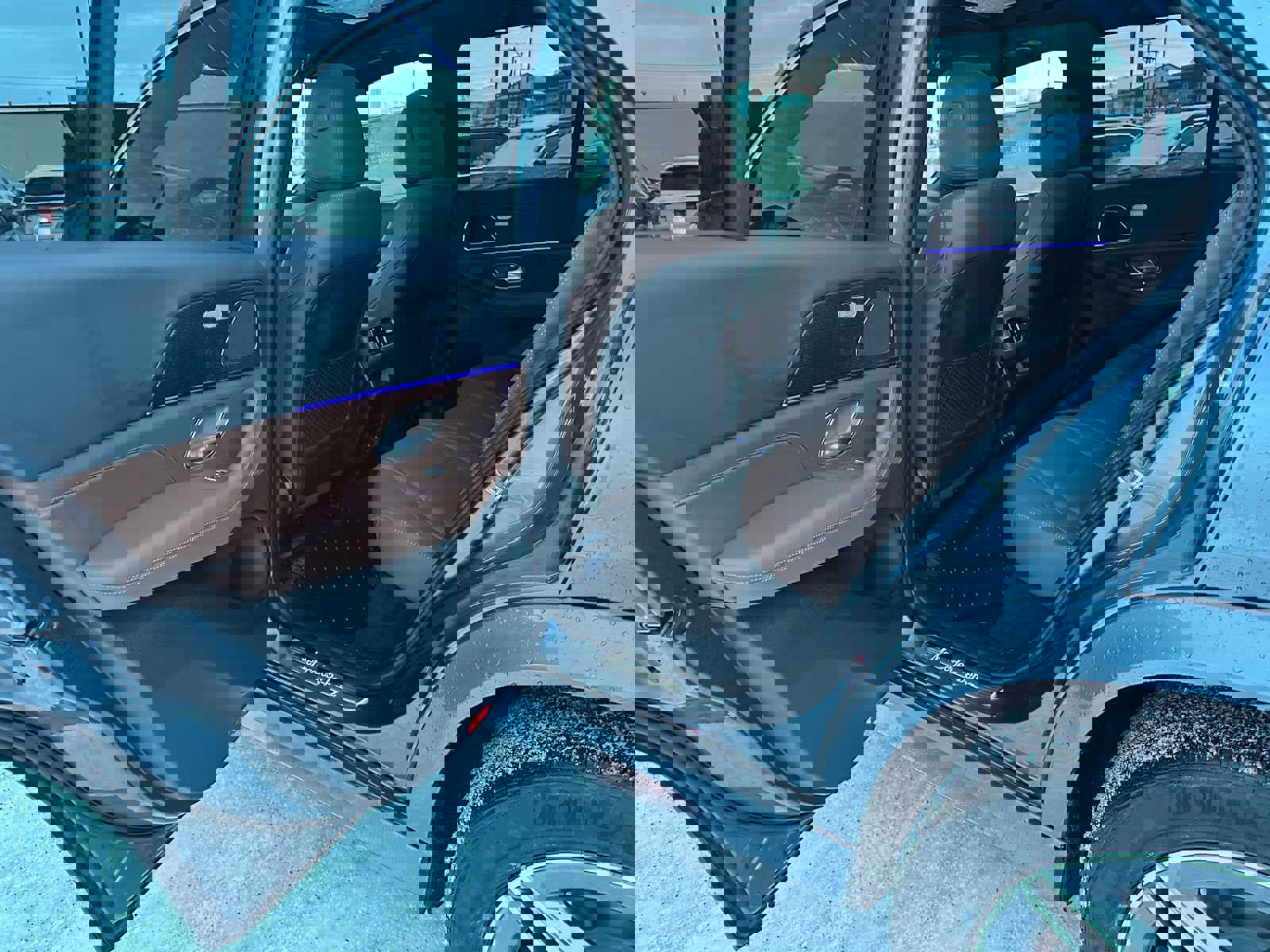 New 2026 Mercedes-Benz GLE 450e 4MATIC image 15