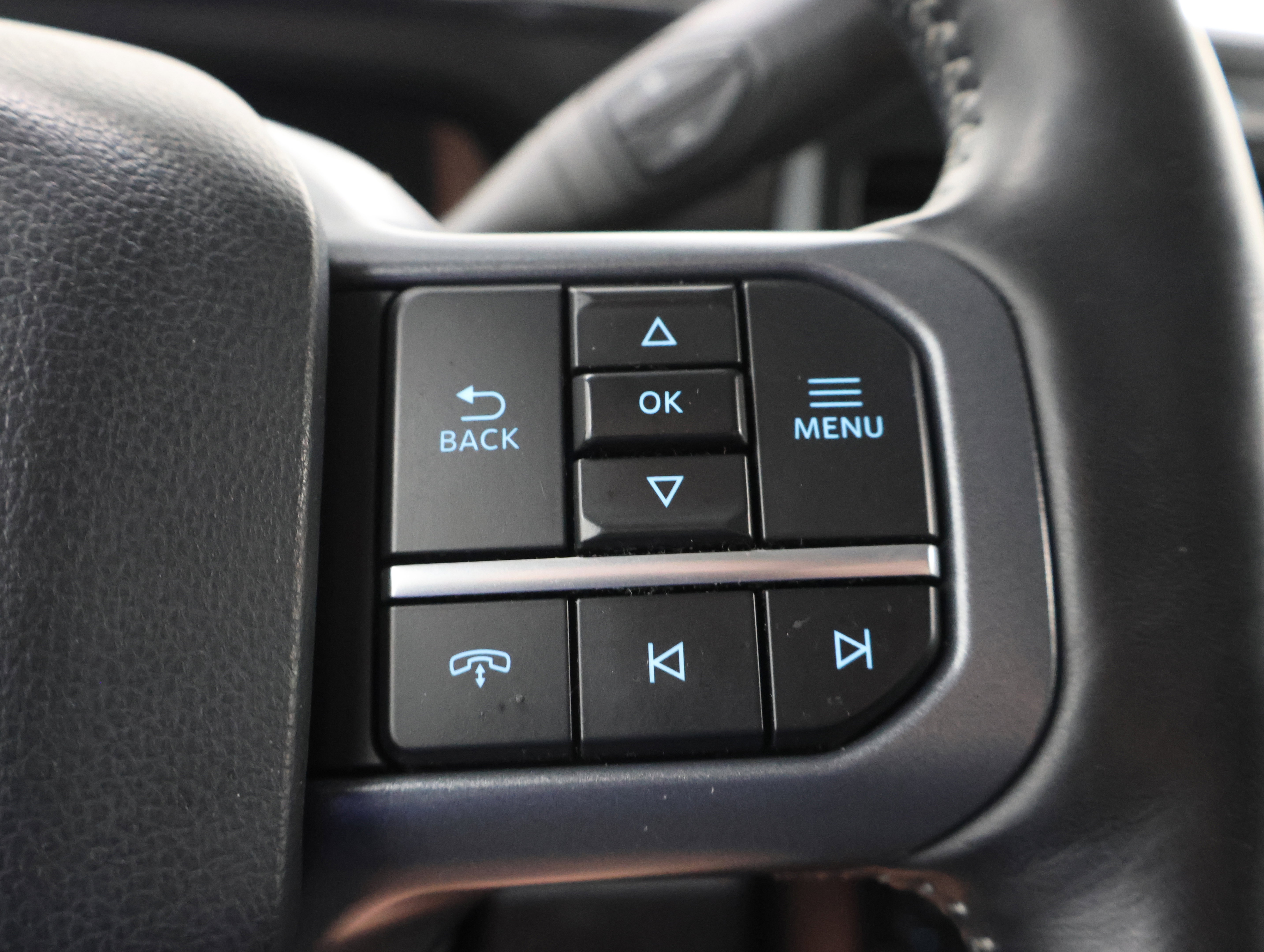 Used 2023 Ford F350 Lariat w/ Lariat Ultimate Package AWD/4WD image 14