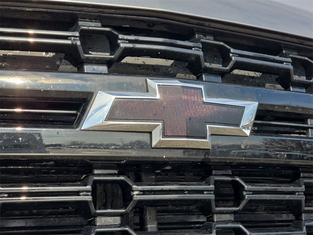 Certified 2023 Chevrolet Suburban Z71 image 32