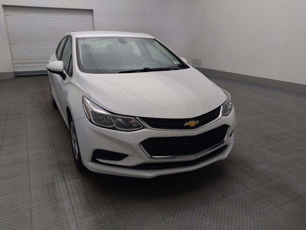 Used 2017 Chevrolet Cruze LS FWD image 14