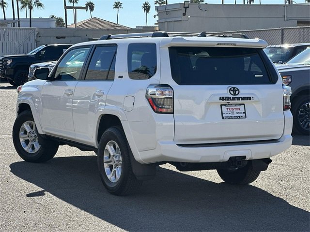 Used 2022 Toyota 4Runner SR5 Premium image 6