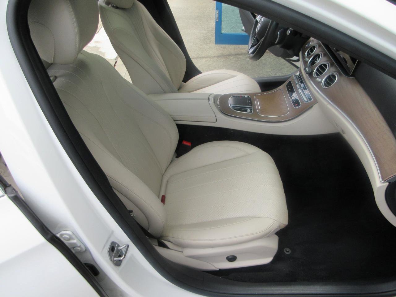 Used 2021 Mercedes-Benz E 350 Sedan image 21