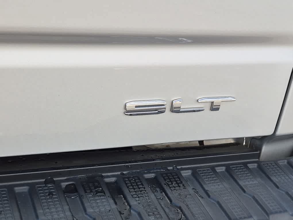 Used 2020 GMC Sierra 1500 SLT w/ SLT Premium Plus Package AWD/4WD image 24