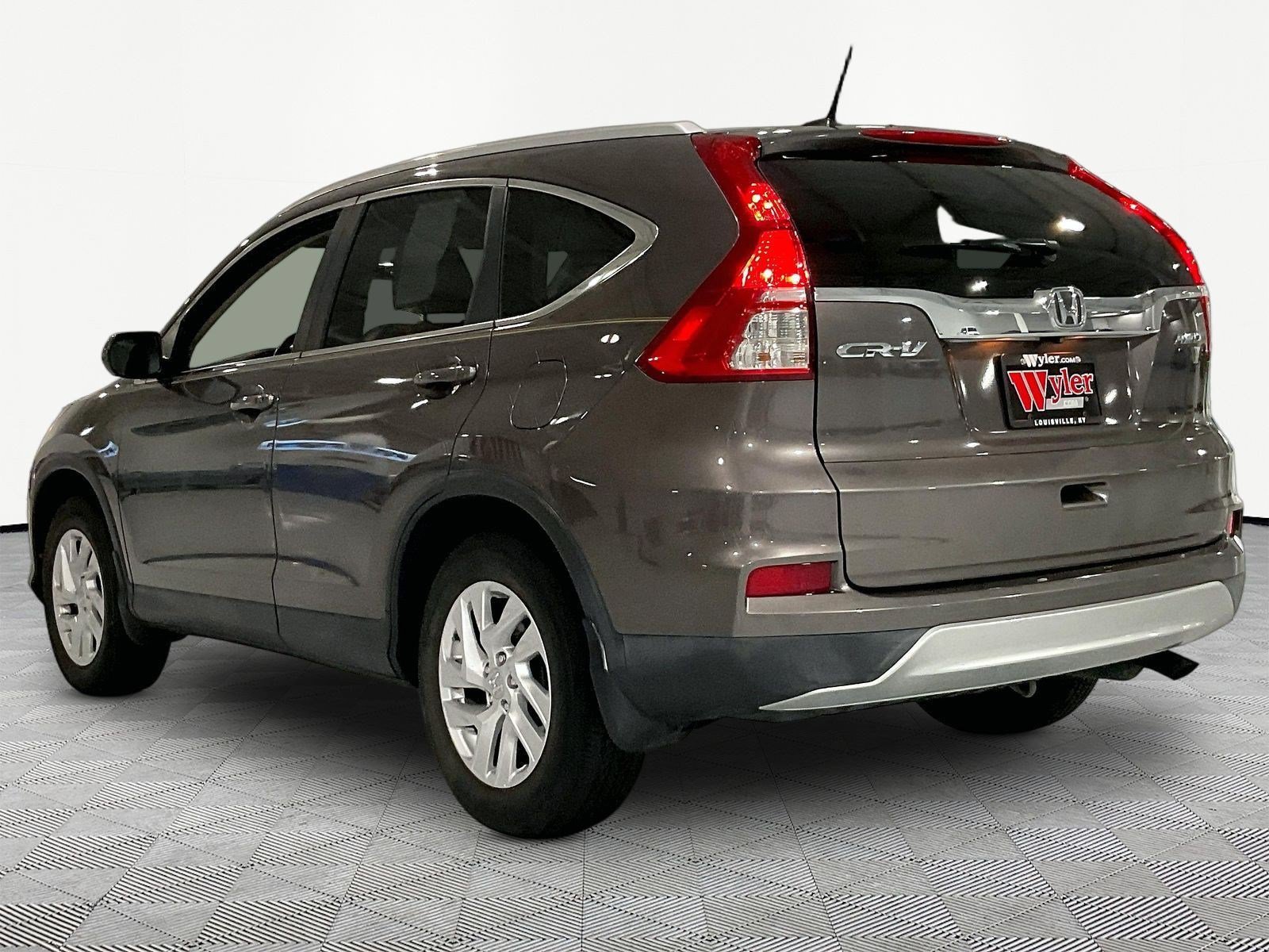 Used 2015 Honda CR-V EX-L image 4