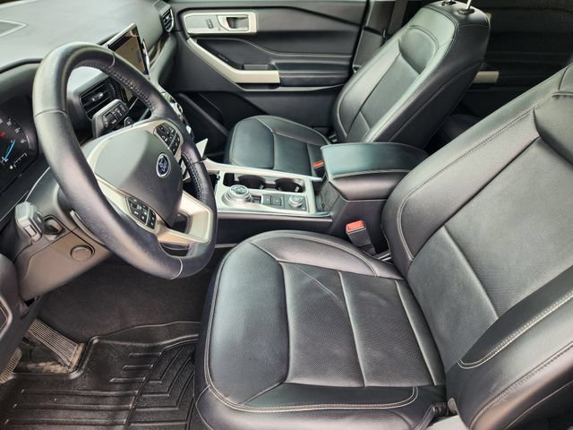 Used 2021 Ford Explorer Limited w/ Hybrid Equipment Group 310A AWD/4WD image 13